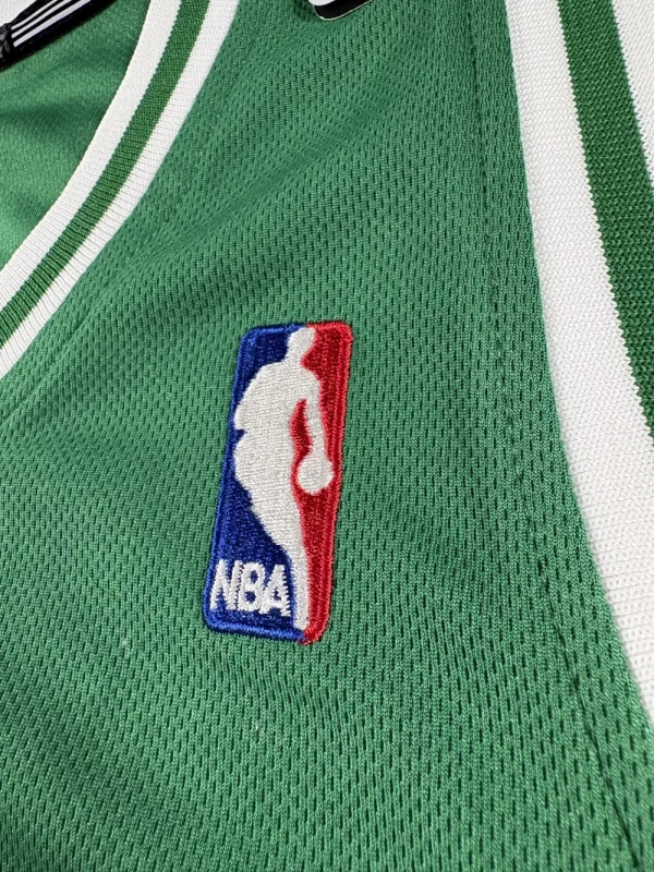 Kevin Garnett #5 - Boston Celtics | 2010-2013 | Extérieur (L) – Image 4