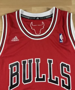 Zoom avant Maillot NBA Joakim Noah Chicago Bulls 2010-2014 authentique