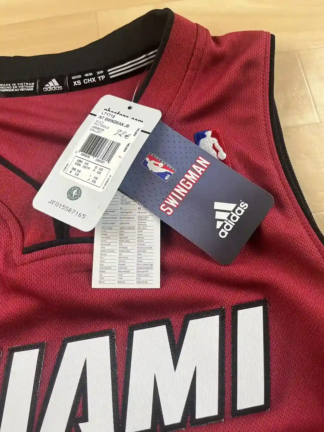 Étiquette neuve swingman NBA LeBron James Miami Heat 2012-2013