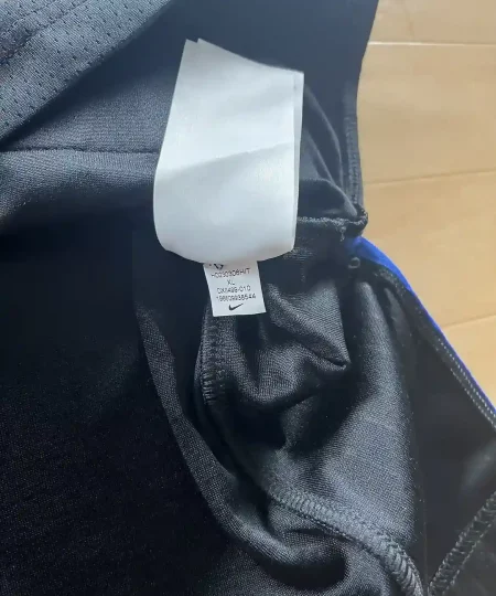 Étiquettes d'origine et instruction de lavage Maillot NBA Luka Doncic Dallas Mavericks 2023-2024