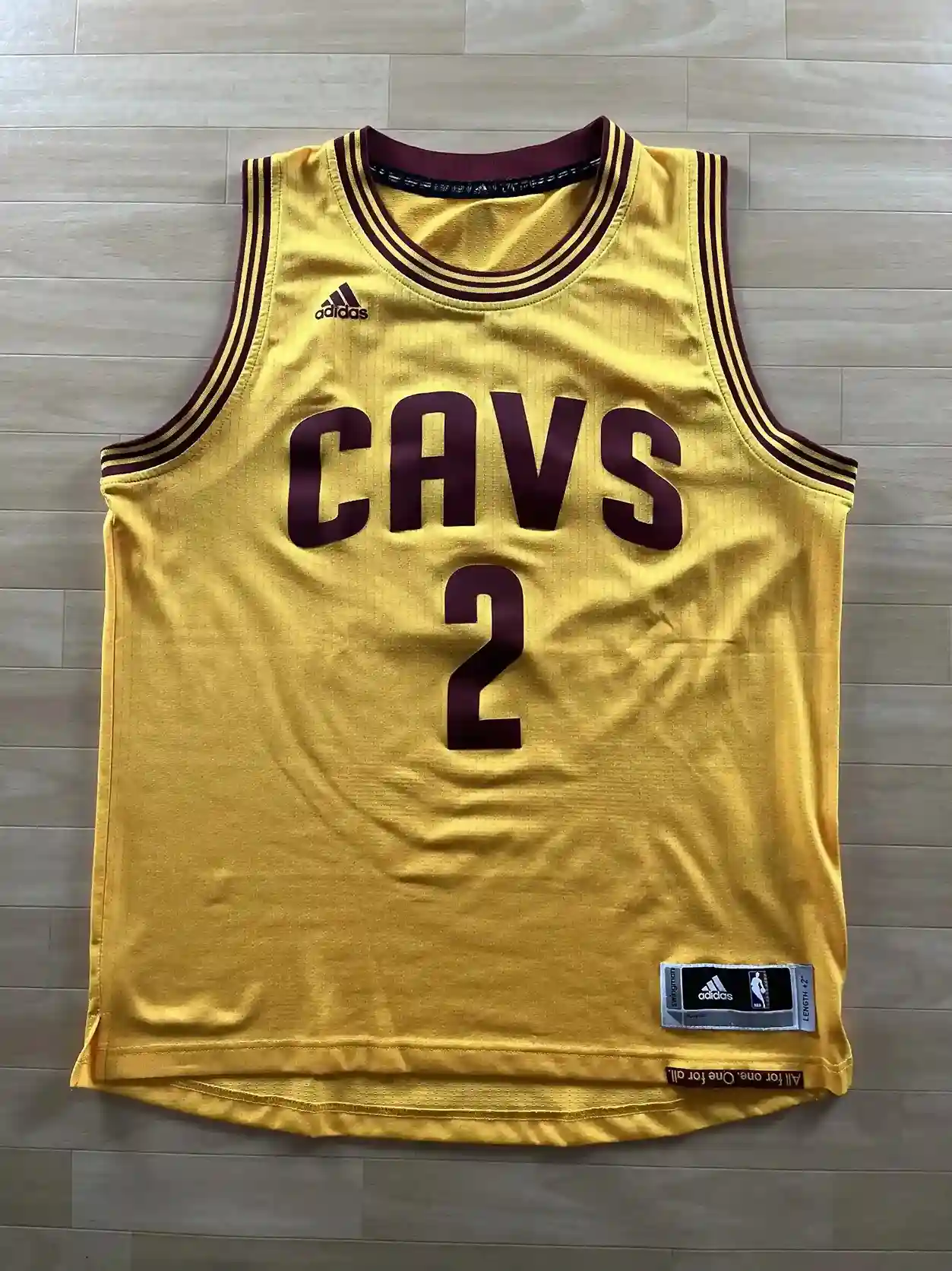 Maillot NBA Kyrie Irving Cleveland Cavaliers 2012-2017 authentique face avant