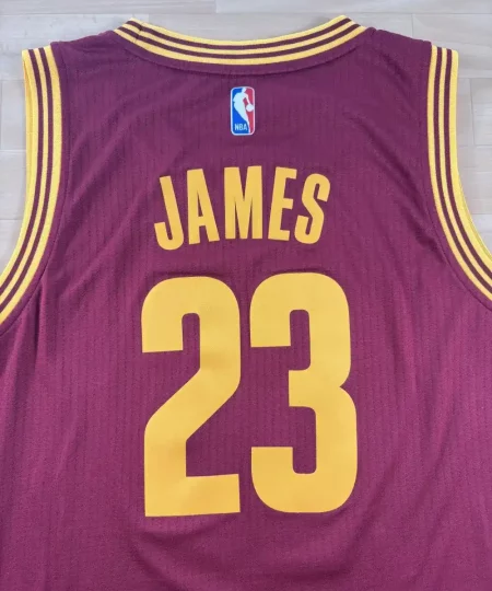 Zoom arrière Maillot NBA LeBron James Cleveland Cavaliers 2014-2017