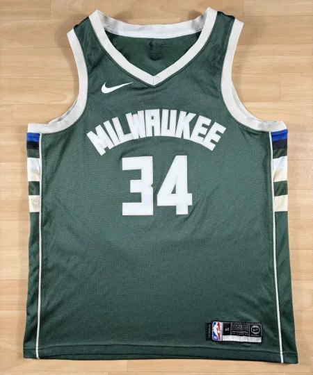 Maillot NBA Giannis Antetokounmpo Milwaukee Bucks 2017-2025 authentique face avant