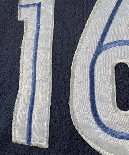 Détail état et défaut occasion Maillot NBA Pau Gasol Memphis Grizzlies 2007-2008