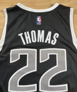 Zoom arrière Maillot NBA Isaiah Thomas Sacramento Kings 2011-2014