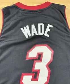 Zoom arrière Maillot NBA LeBron James Cleveland Cavaliers 2007-2010