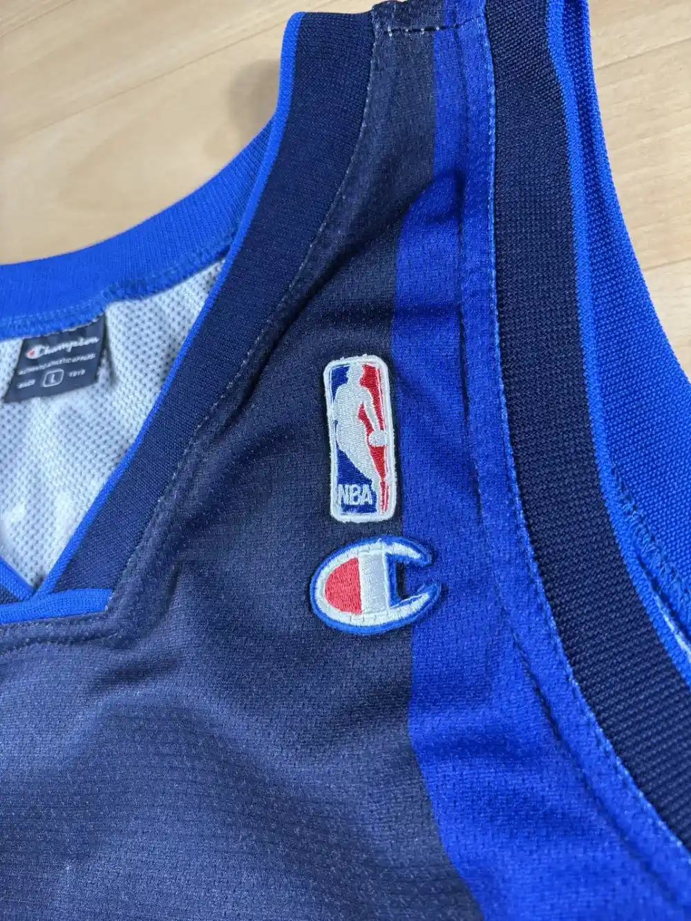 Logos brodés et détails marque Maillot NBA Dirk Nowitzki Dallas Mavericks 2007-2010