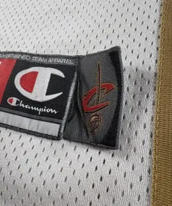 Détail état et défaut occasion Maillot NBA LeBron James Cleveland Cavaliers 2003-2007