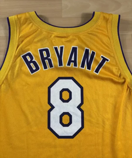 Zoom arrière Maillot NBA Kobe Bryant Los Angeles Lakers 2003-2006