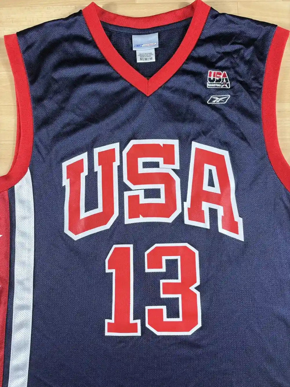 Zoom avant Maillot NBA Tim Duncan Team USA 2002