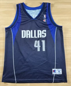 Maillot NBA Dirk Nowitzki Dallas Mavericks 2001-2010 authentique face avant