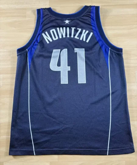 Maillot NBA Dirk Nowitzki Dallas Mavericks 2001-2010 dos nom et numéro