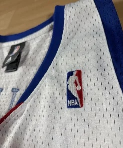 Logos brodés et détails marque Maillot NBA Lou Williams Philadelphia 76ers 2009-2010