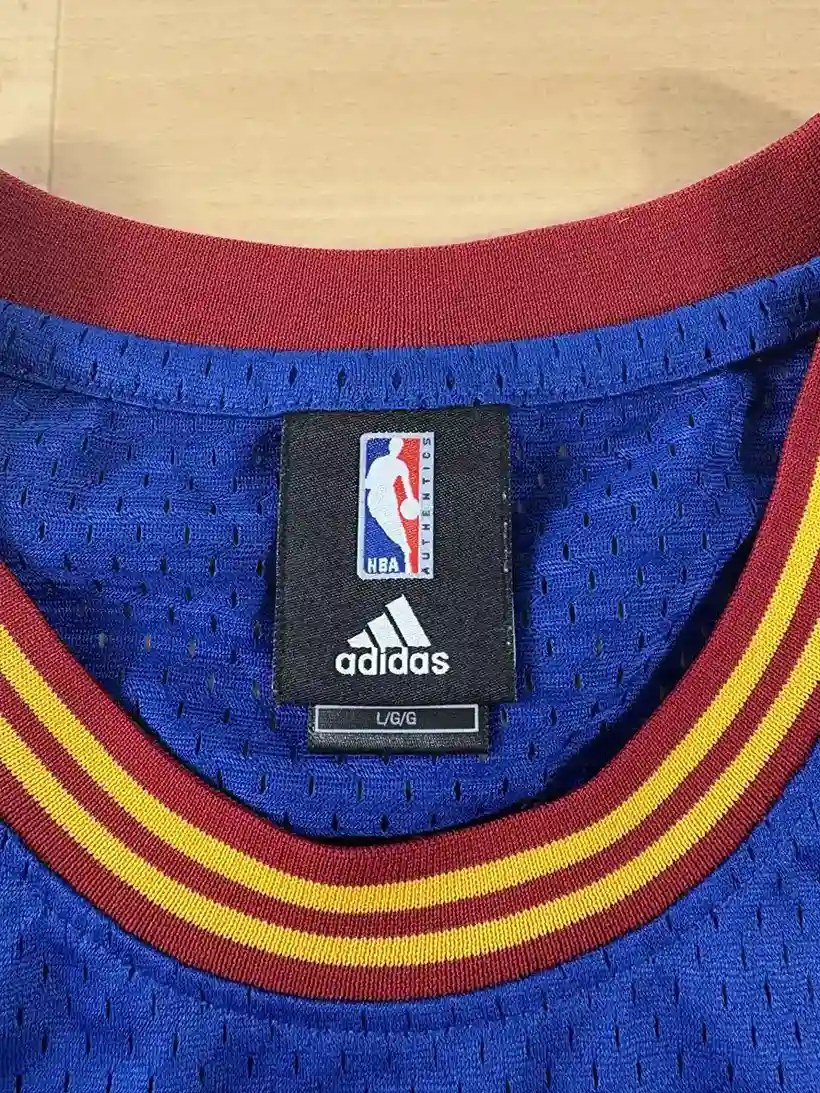 Étiquette col Maillot NBA LeBron James Cleveland Cavaliers 2008-2009