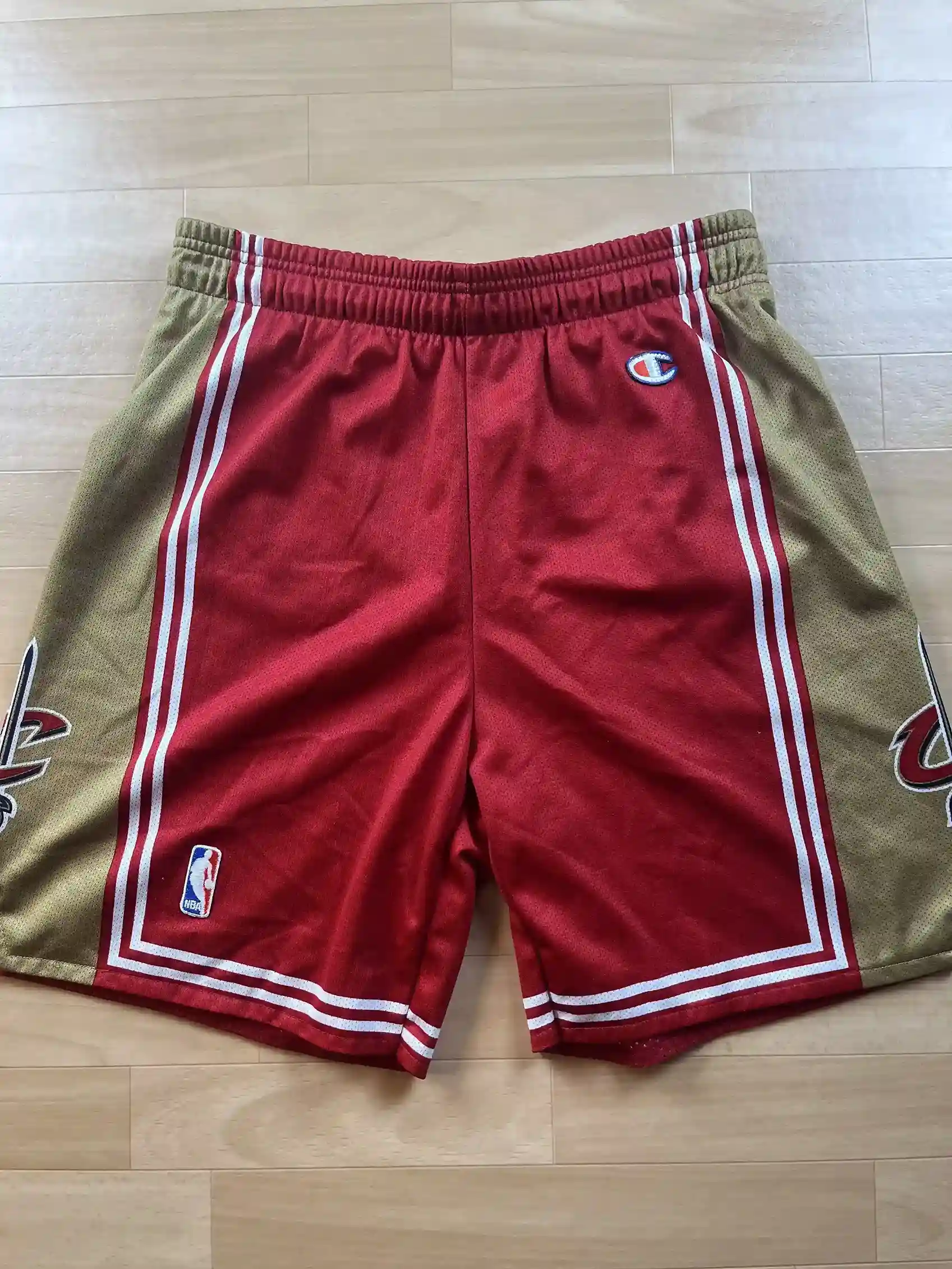 Short NBA Cleveland Cavaliers 2003-2010 authentique face avant