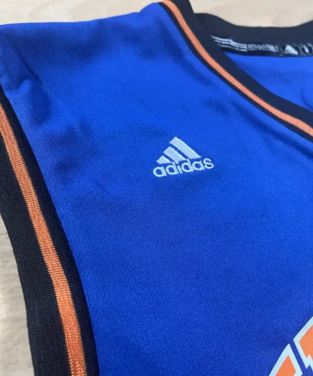 Logos brodés et détails marque Maillot NBA Jeremy Lin New York Knicks 2011-2012