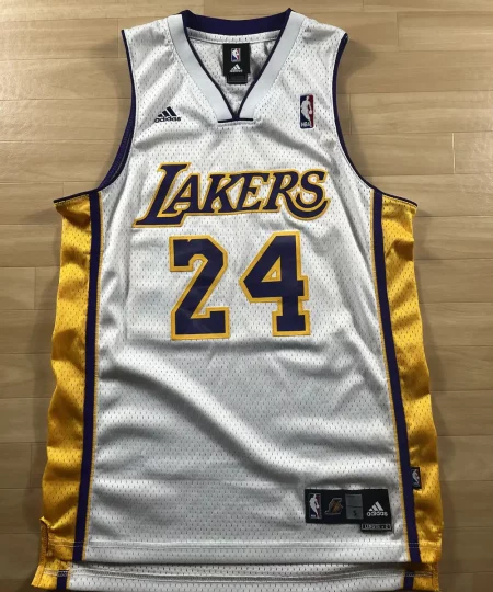 Maillot NBA Kobe Bryant Los Angeles Lakers 2006-2010 authentique face avant