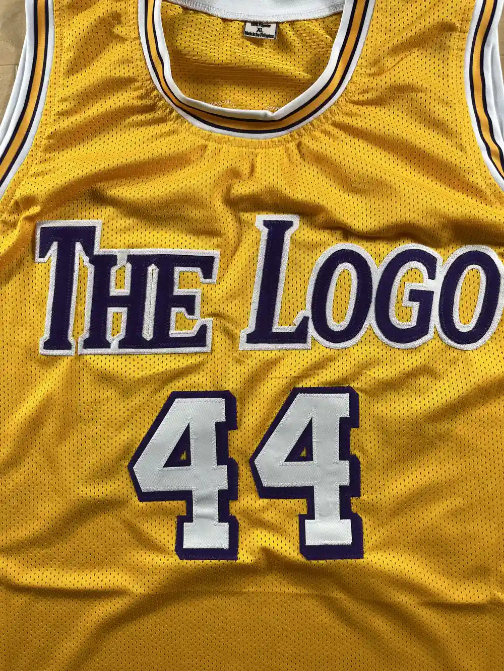 Zoom avant Maillot NBA Jerry West (dédicacé) Los Angeles Lakers 1960-1974