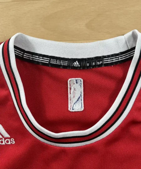 Étiquette col Maillot NBA Derrick Rose Chicago Bulls 2010-2016