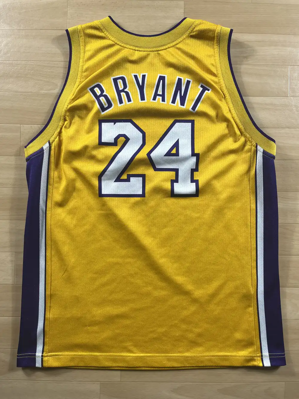 Maillot NBA Kobe Bryant Los Angeles Lakers 2006-2010 dos nom et numéro